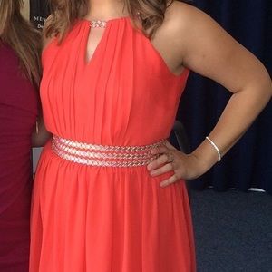 I only wore it 1x & i would ❤️ to share!